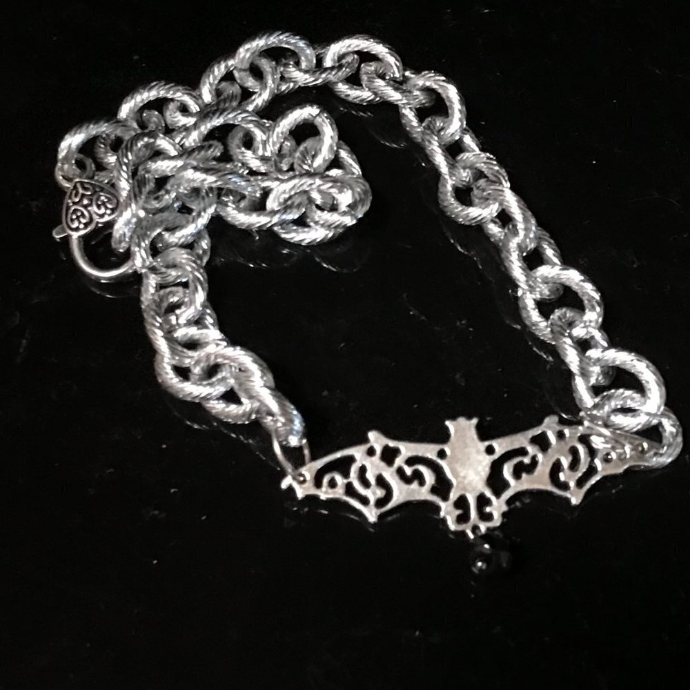 Bat Choker Silver Chunky Necklace Biker Goth Collar Gothic Chain Punk Rock - Picture 9 of 9